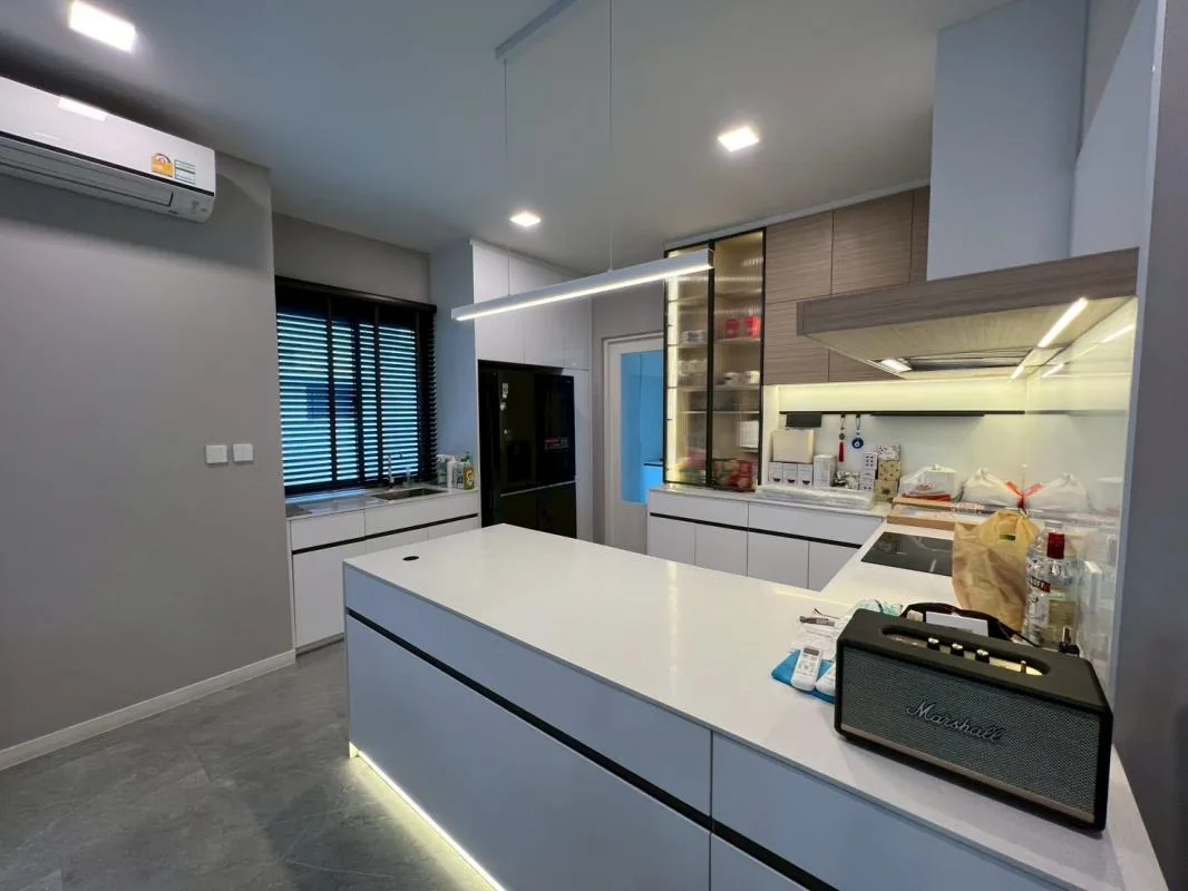 Property photos for Mantana Bangna Km.15