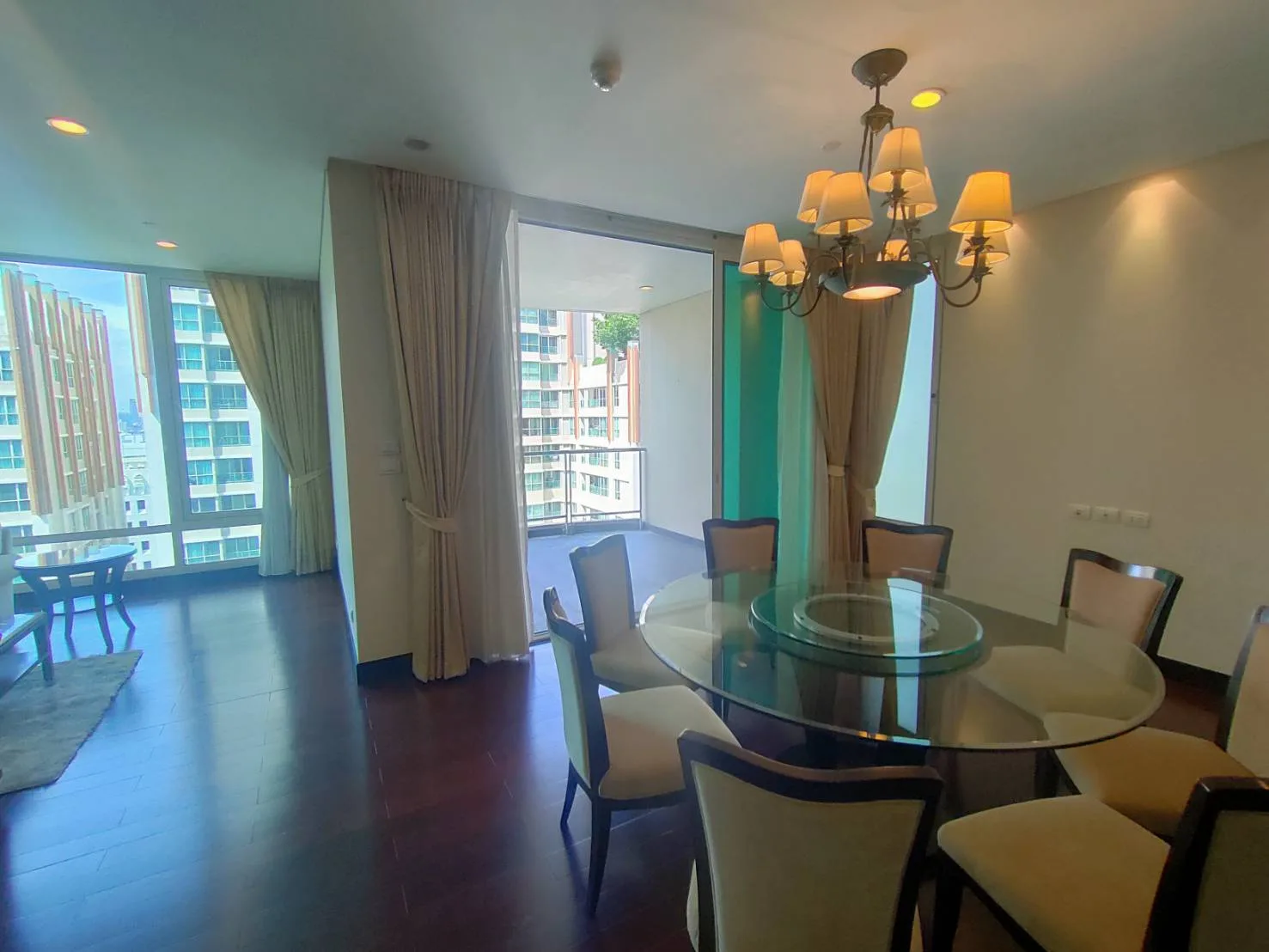 Property photos for The Park Chidlom