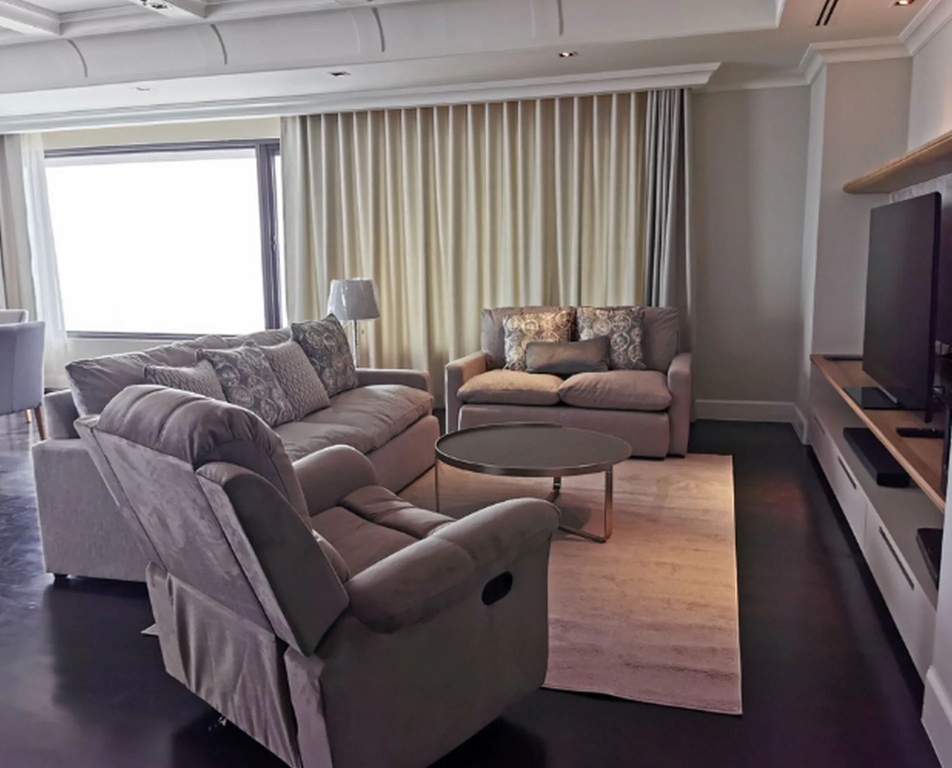 Property photos for Amanta Lumpini