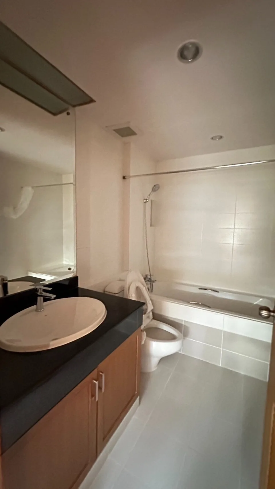 Property photos for Queen's Park View