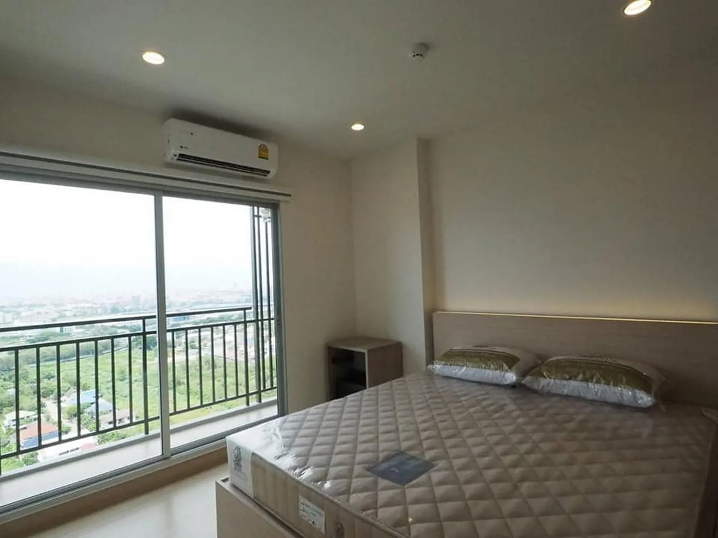 Property photos for Supalai Veranda Rama 9