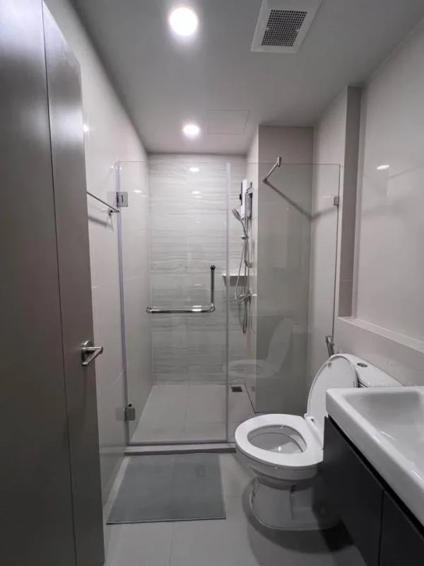 Property photos for Aspire Onnut Station