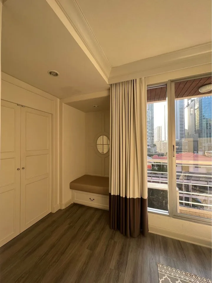 Property photos for Pathumwan Resort
