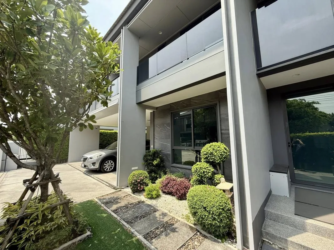 Property photos for Setthasiri Krungthep Kreetha 2