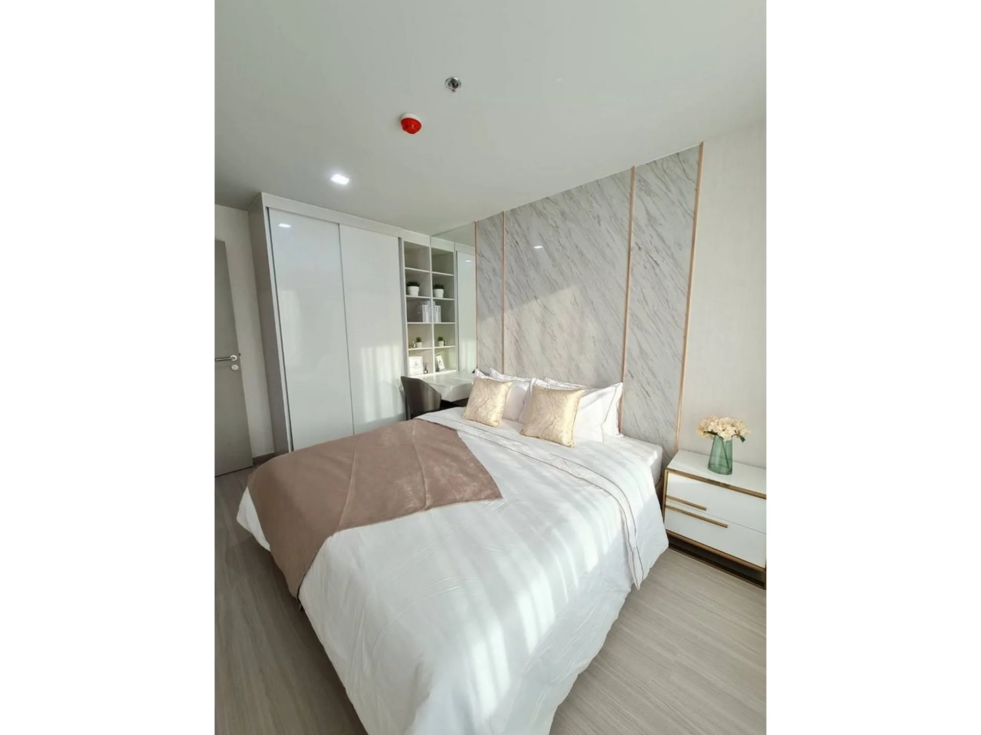 Property photos for Life Ladprao