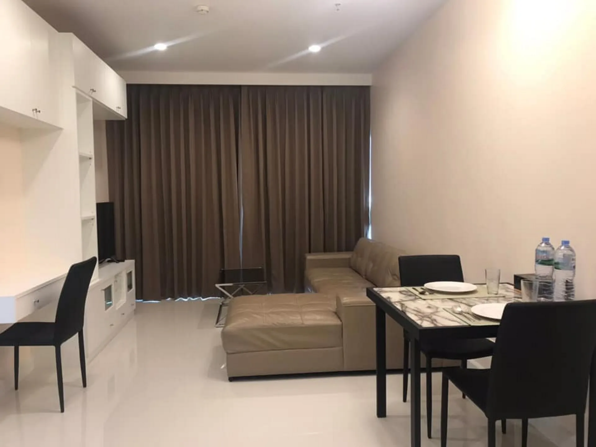 Property photos for Noble Revent