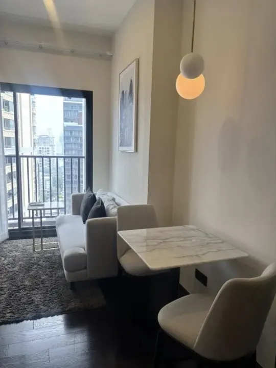 Property photos for Park Origin Thonglor