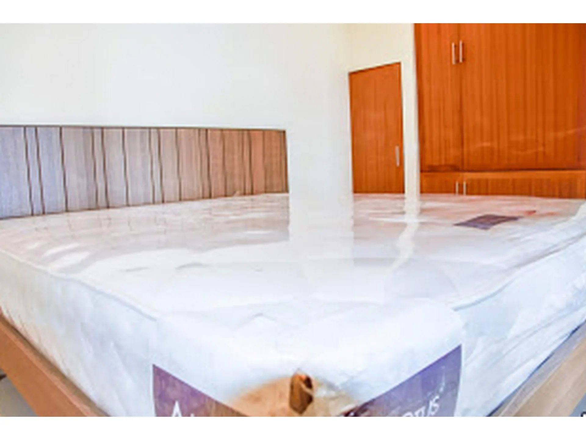 Property photos for Diamond Tower