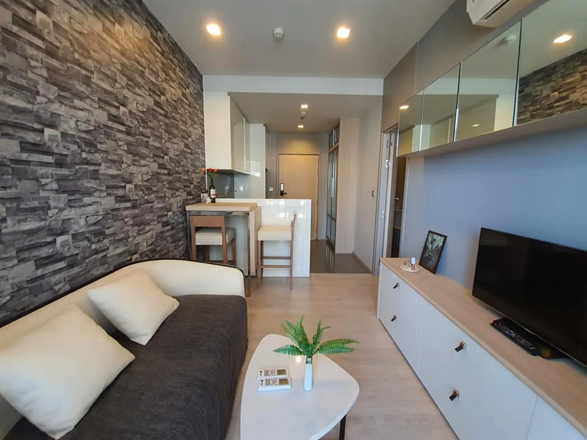 Property photos for M Thonglor 10