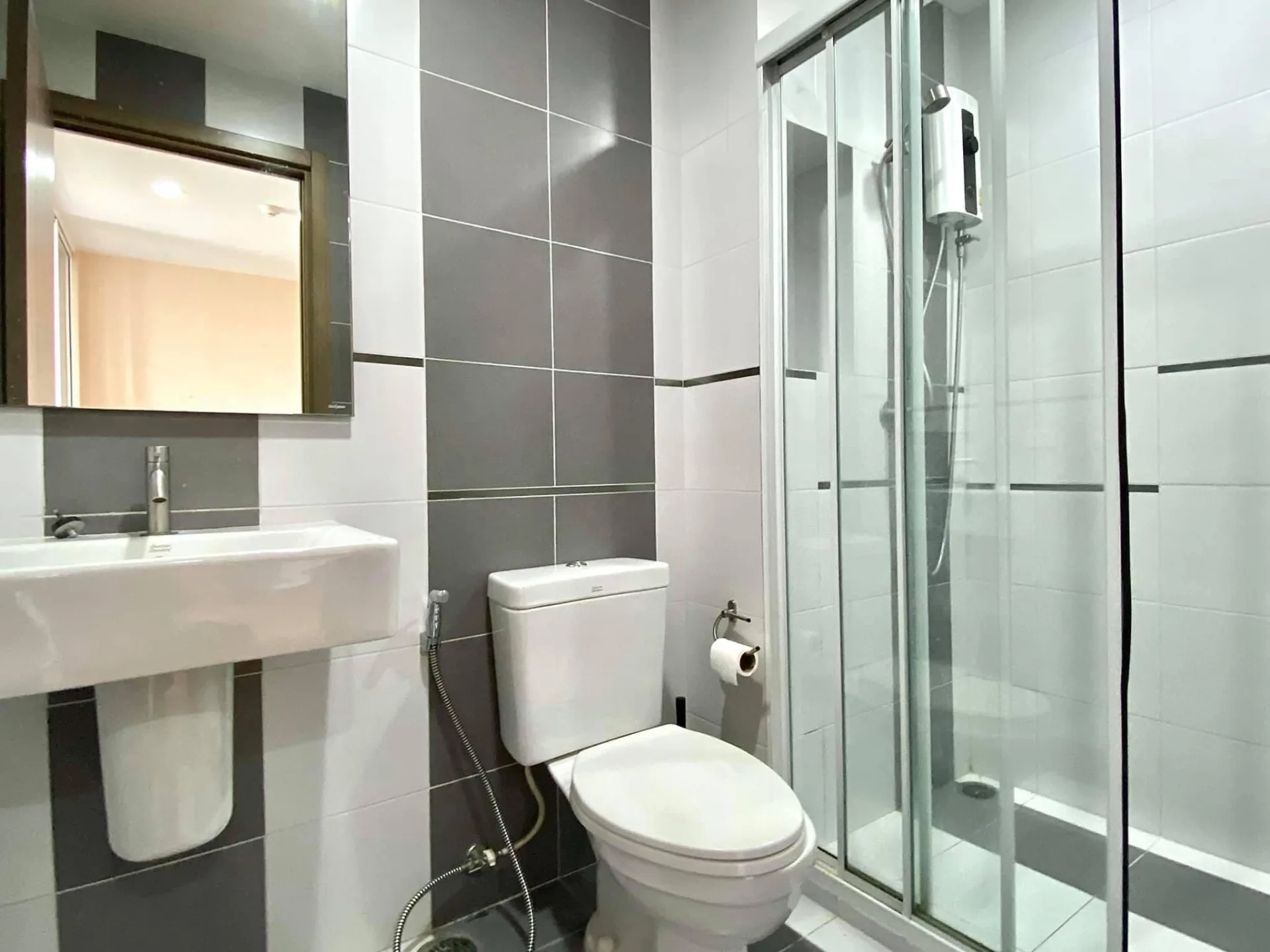 Property photos for The Base Sukhumvit 77