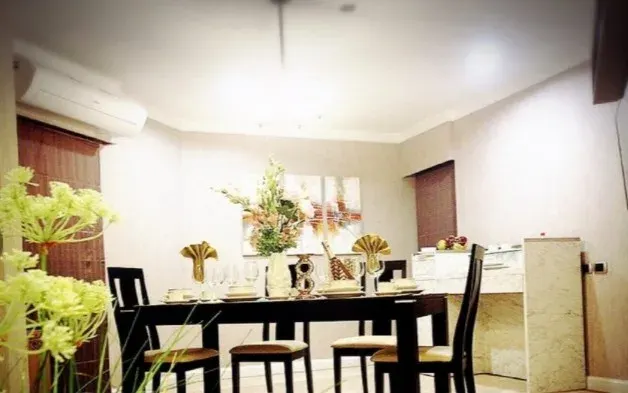 Property photos for Sathorn Gardens
