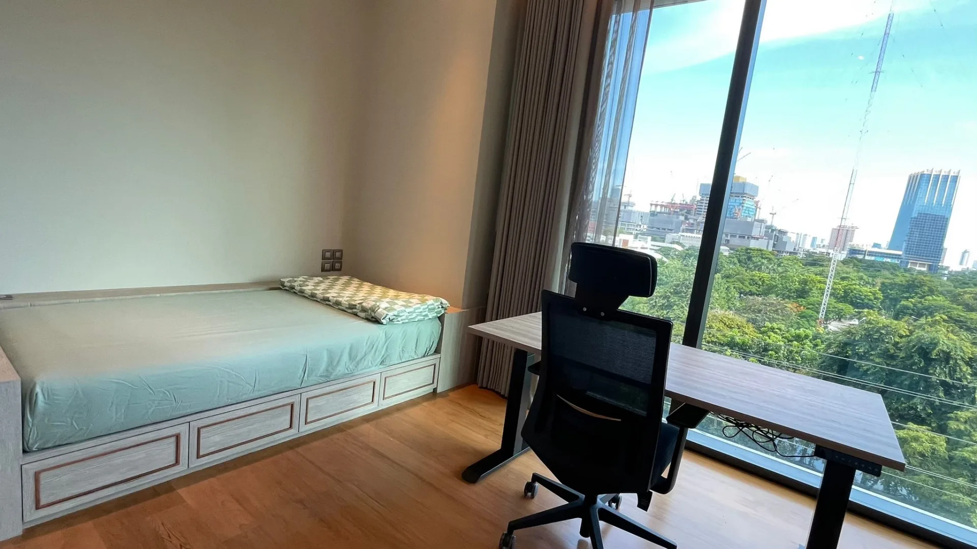 Property photos for Sindhorn Tonson