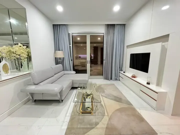 Property photos for 185 Rajadamri