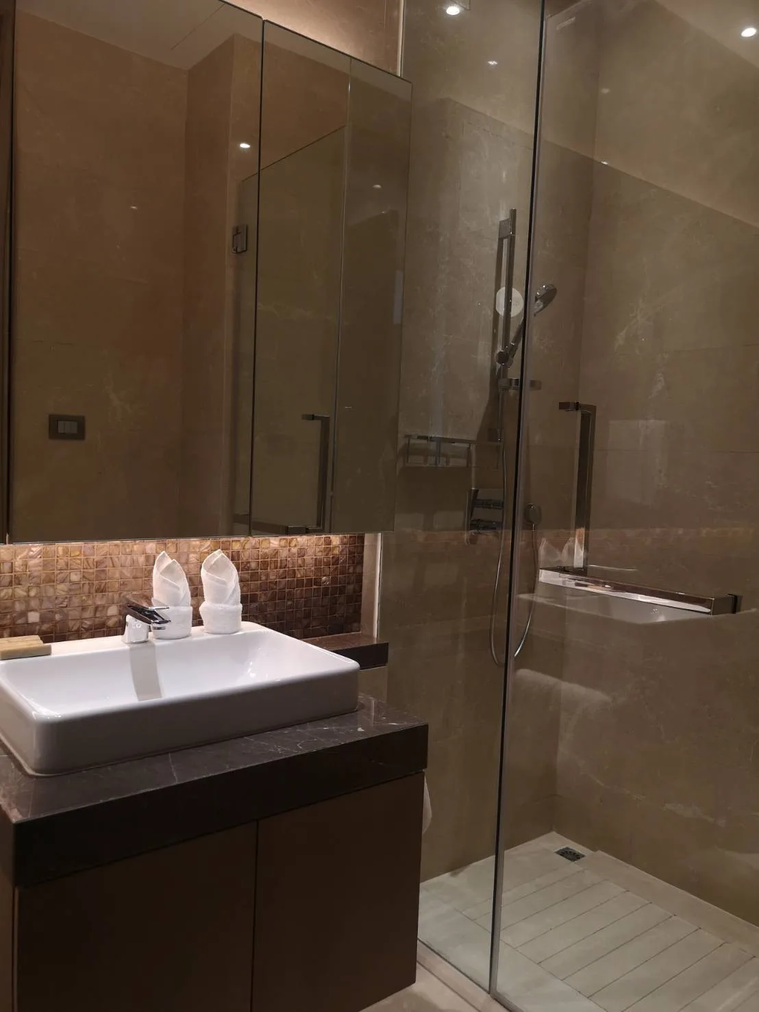 Property photos for Magnolias Ratchadamri Boulevard