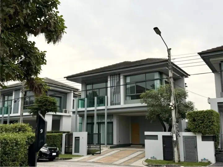 Property photos for Setthasiri Krungthep Kreetha 1