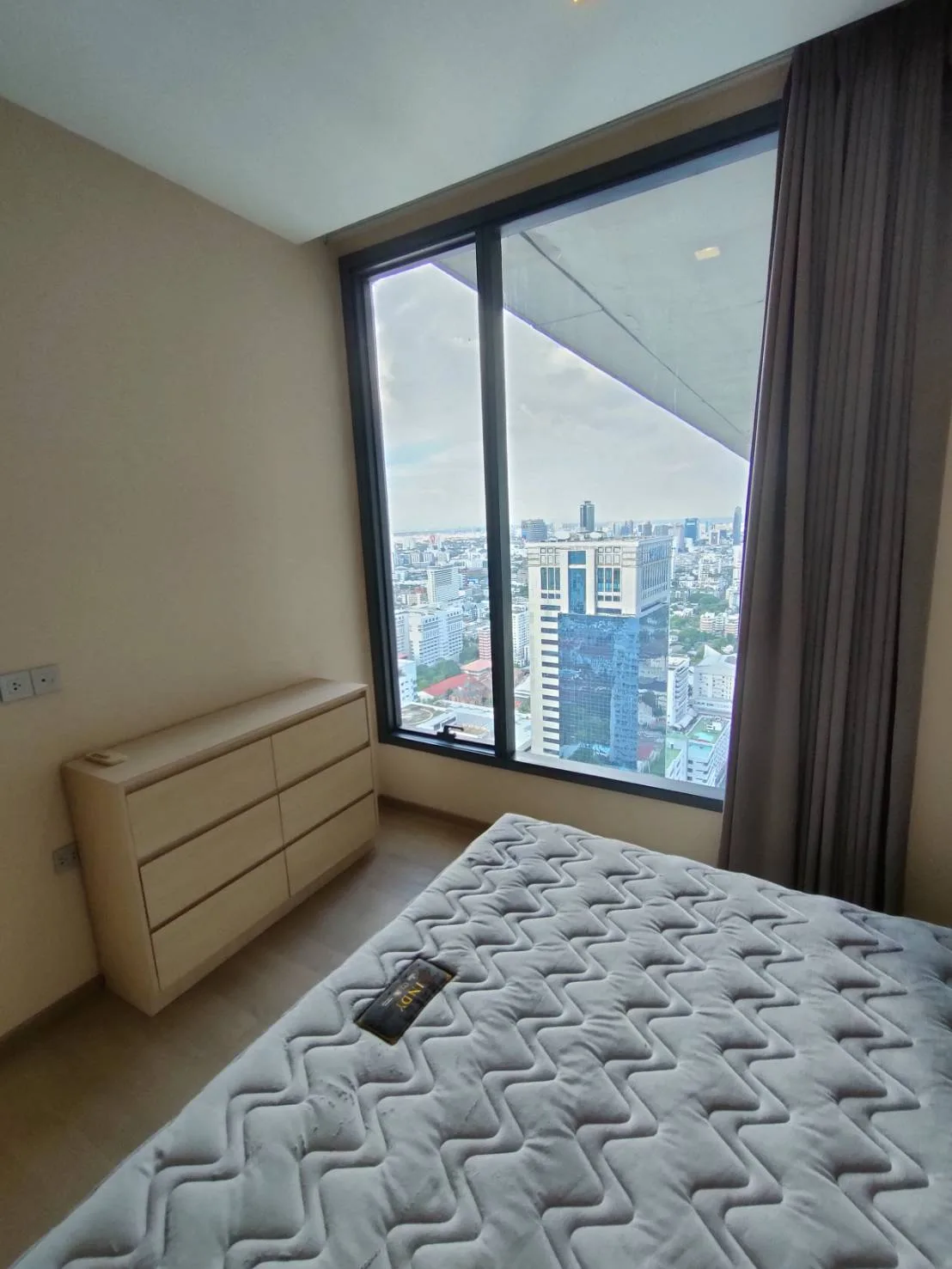 Property photos for The Esse Asoke