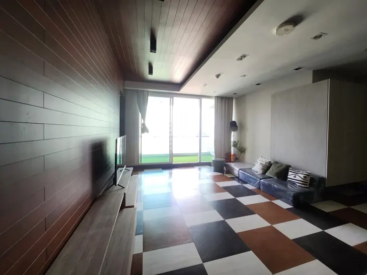 Property photos for Sky Villas Sathorn