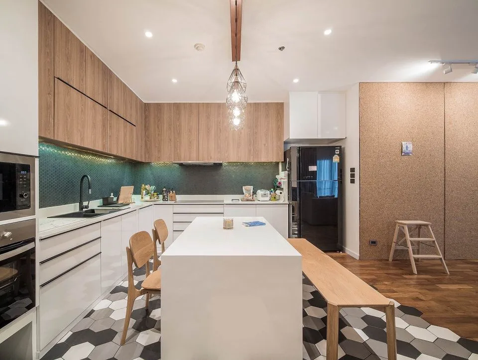 Property photos for Noble Ora