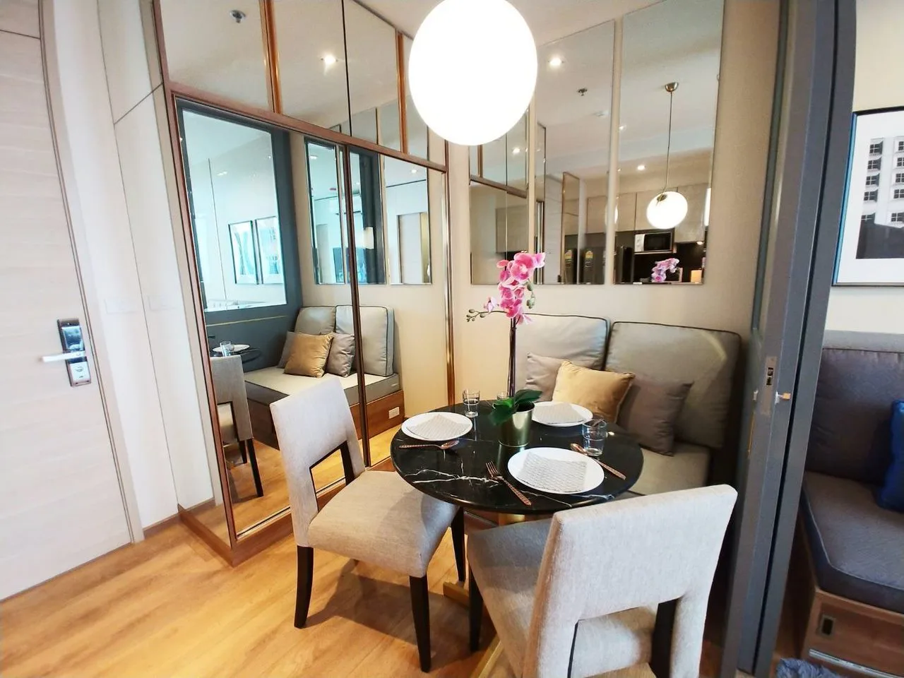 Property photos for Park Origin Phromphong