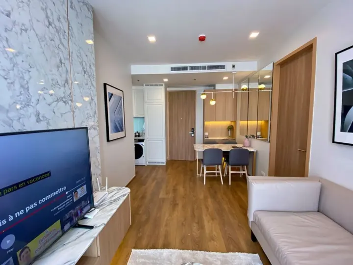 Property photos for Noble BE 33