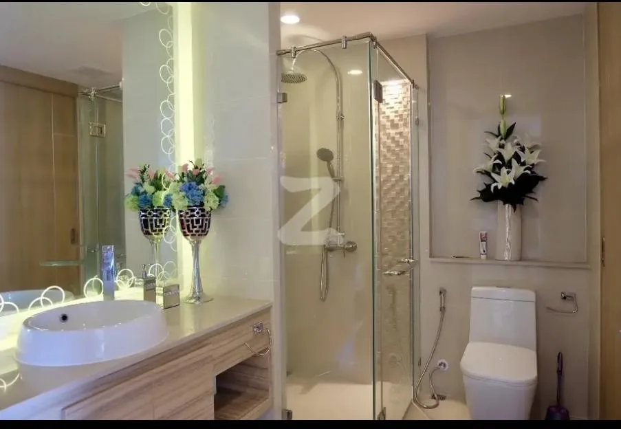 Property photos for The Riviera Wongamat Beach