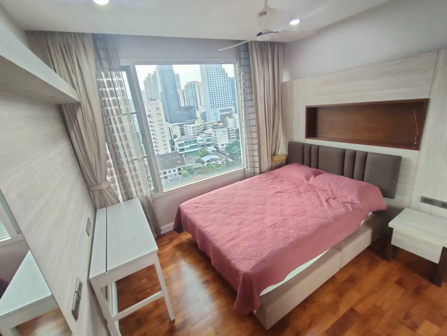 Property photos for Baan Siri 31