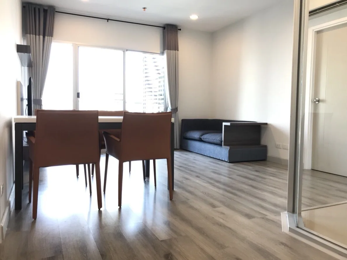 Property photos for Centric Sathorn - Saint Louis
