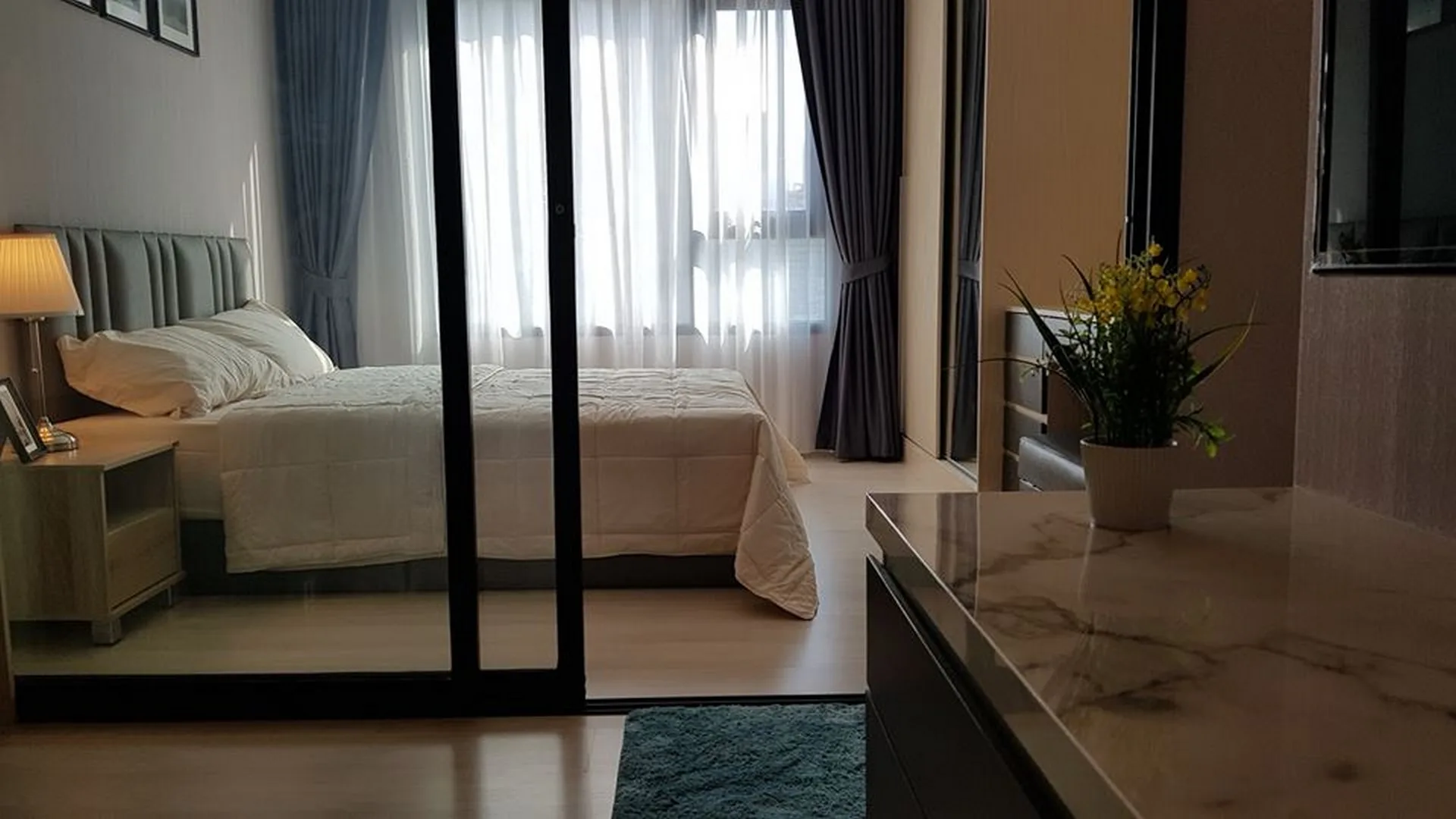 Property photos for Life Asoke