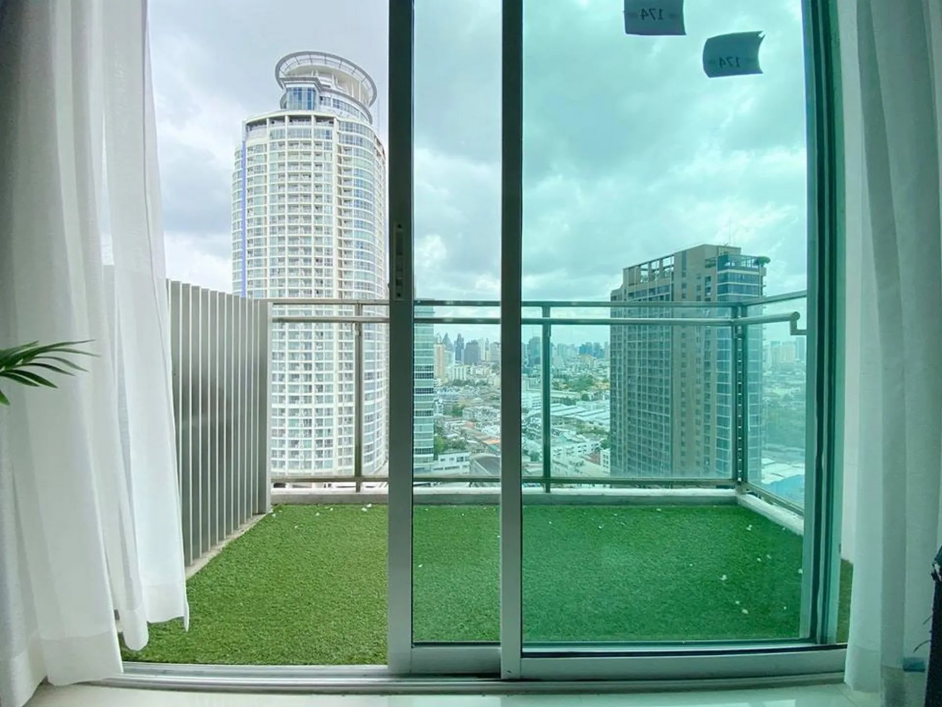 Property photos for The Bloom Sukhumvit 71