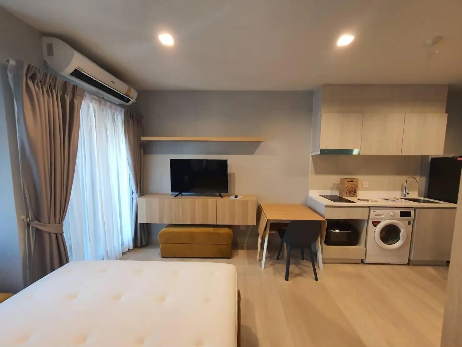 Property photos for Life One Wireless