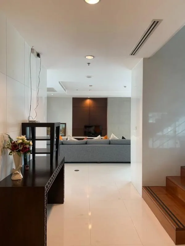 Property photos for Royal Residence Park