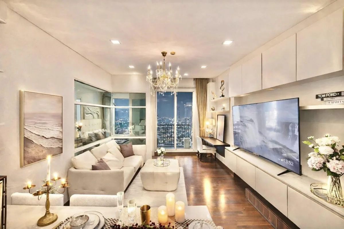 Property photos for Ivy Thonglor