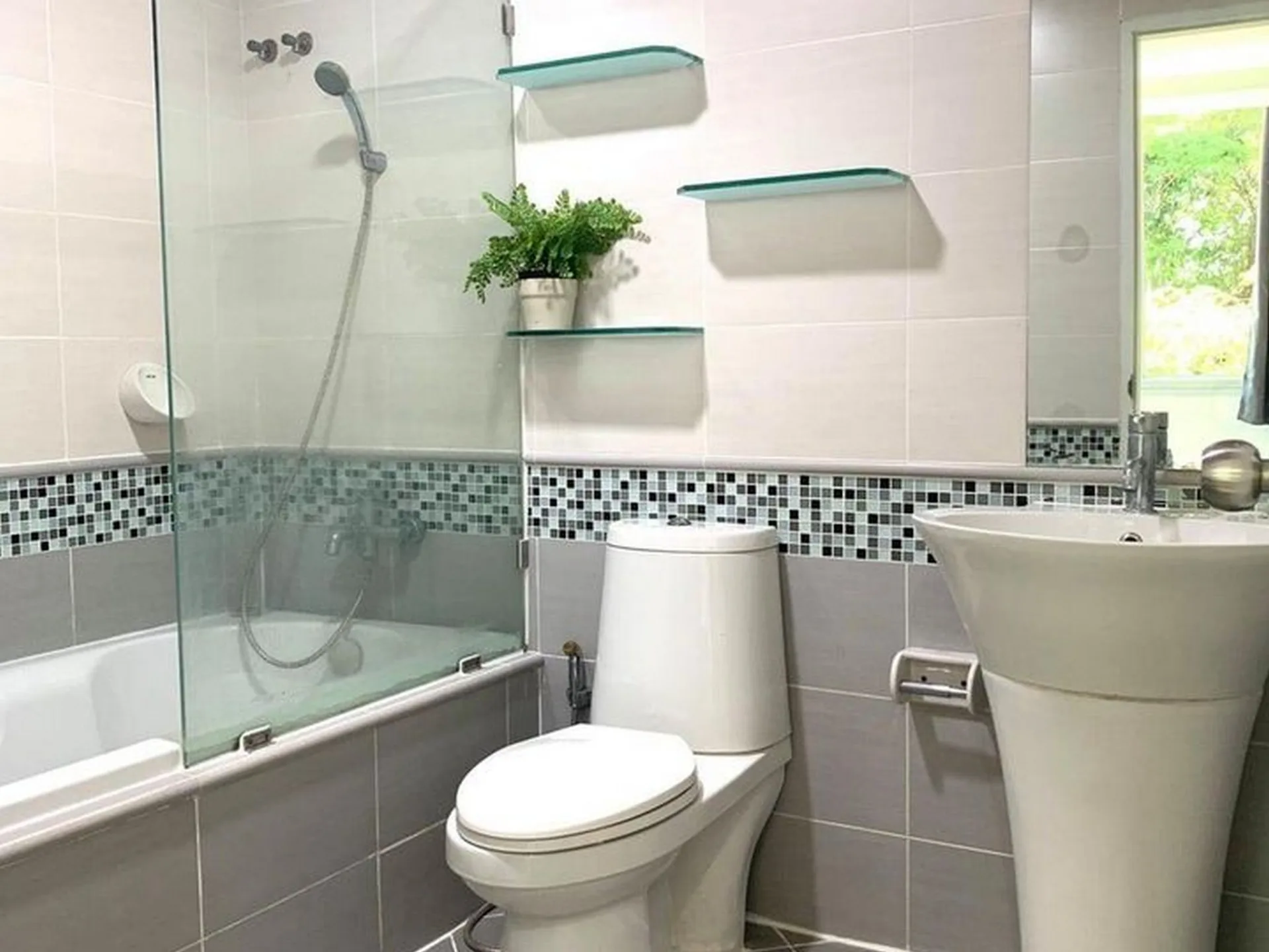 Property photos for The Waterford Sukhumvit 50 Onnut