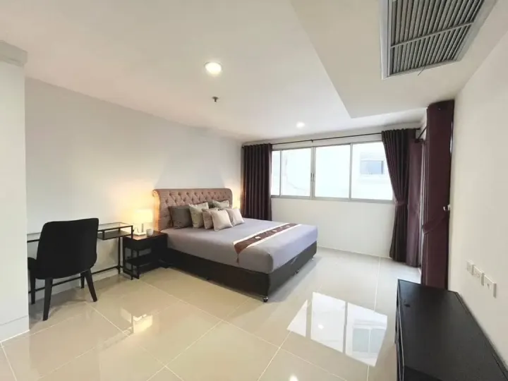 Property photos for The Waterford Diamond