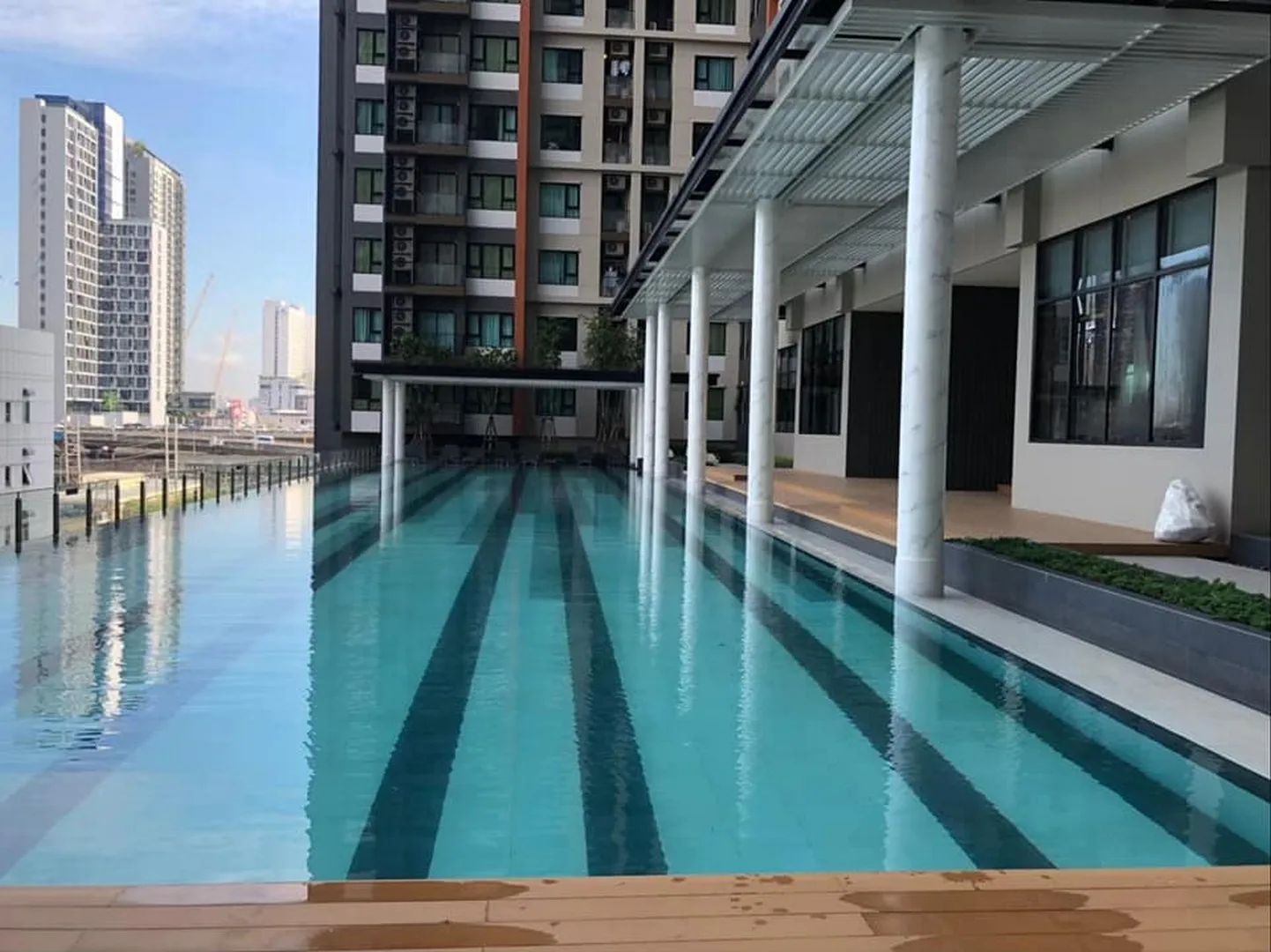 Property photos for Life Asoke