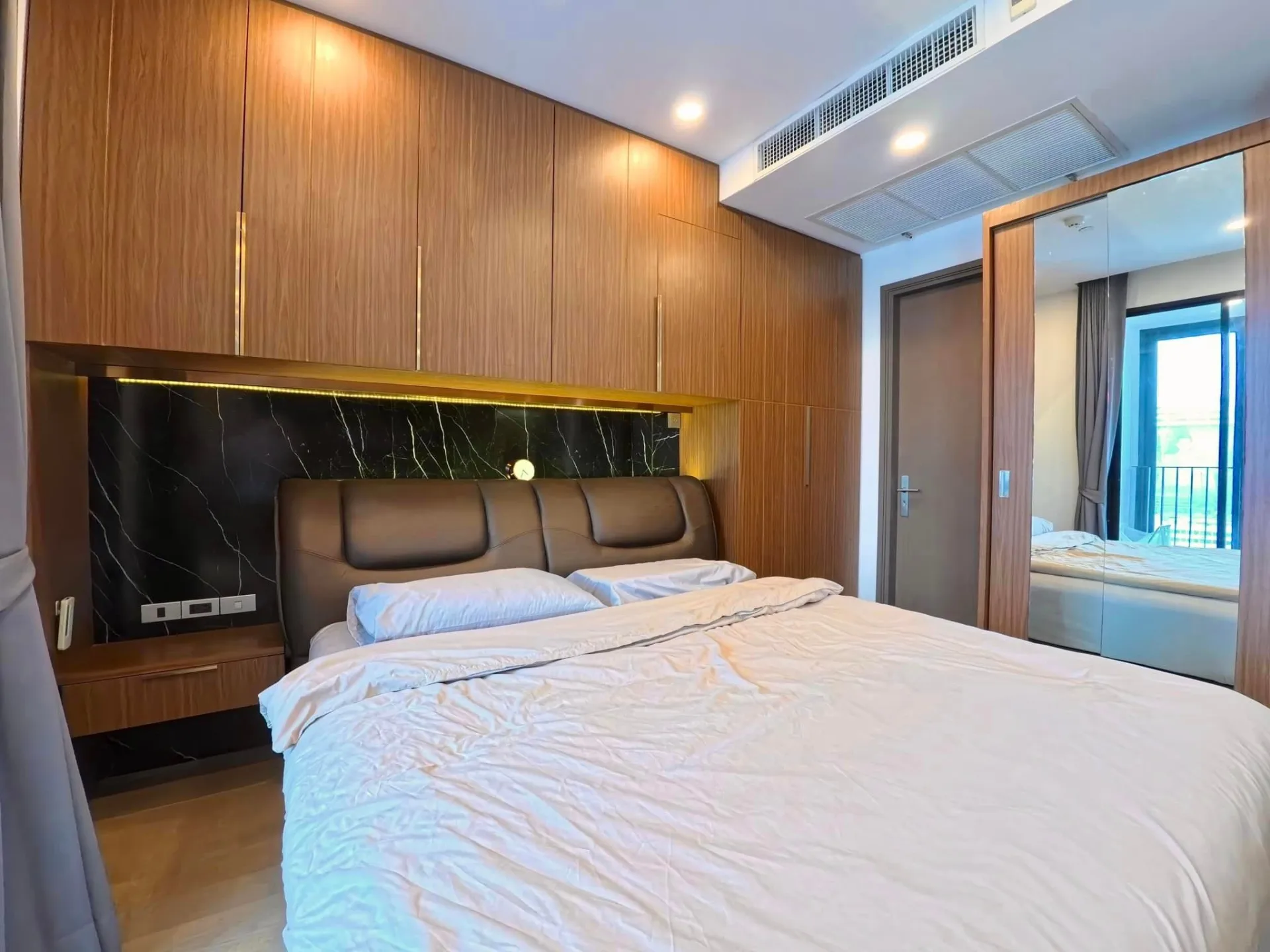 Property photos for Ashton Chula - Silom