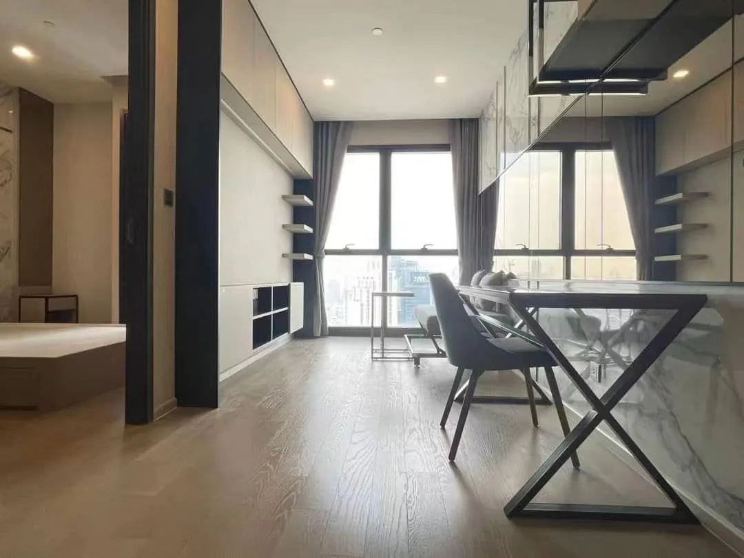 Property photos for Ashton Asoke