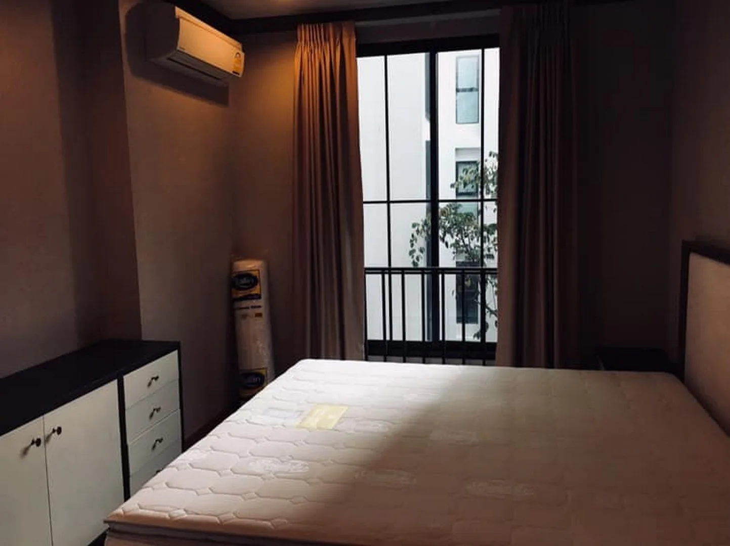 Property photos for The Reserve - Kasemsan 3