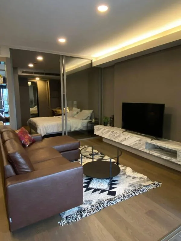 Property photos for Siamese Exclusive Queens