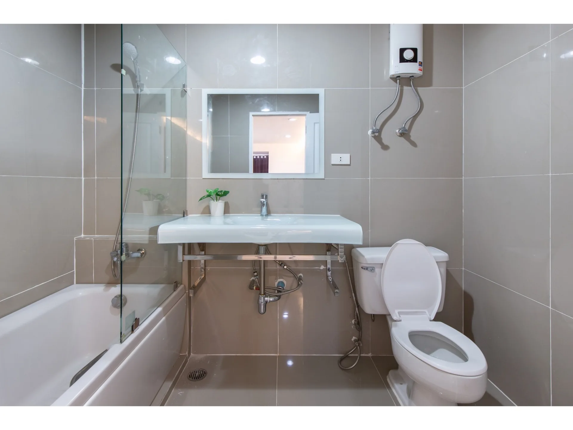 Property photos for The Waterford Diamond