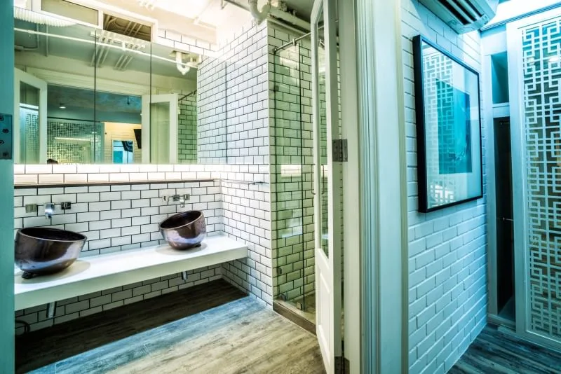 Property photos for State Tower