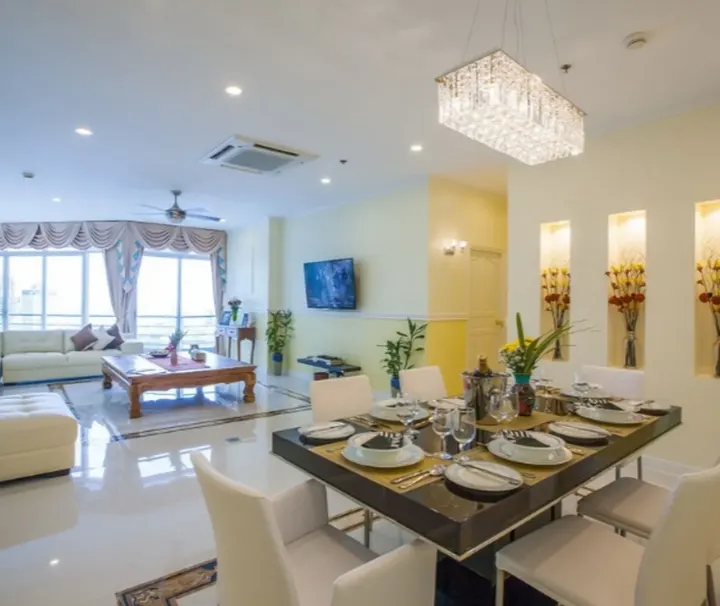 Property photos for Baan Sathorn Chaopraya