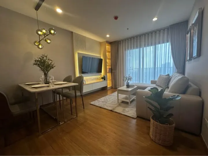 Property photos for The Line Vibe