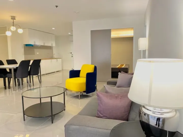 Property photos for The Waterford Diamond