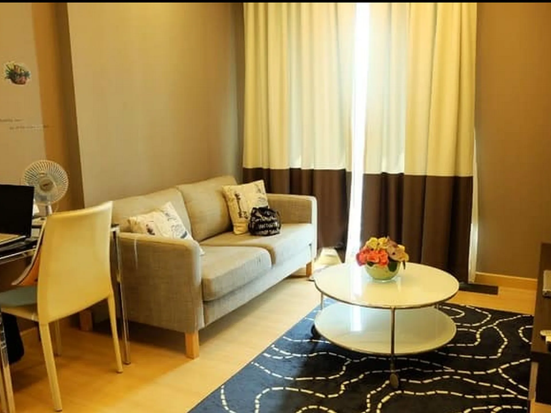 Property photos for Thru Thonglor