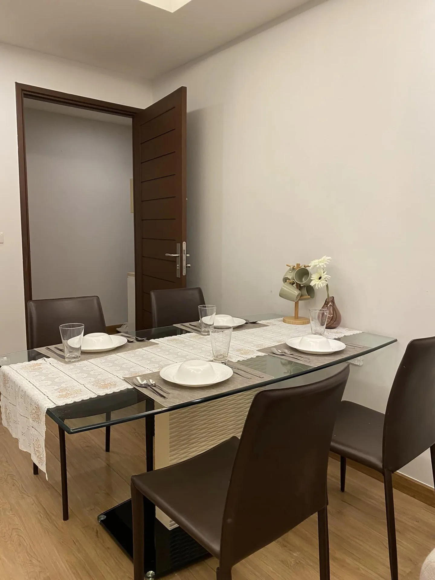 Property photos for Thru Thonglor