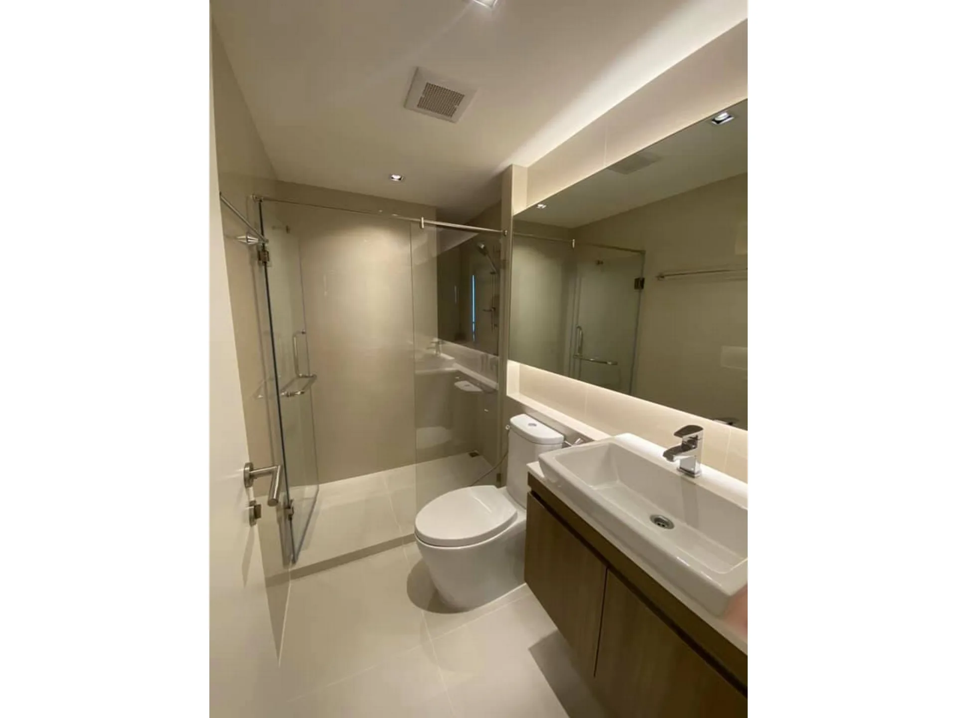 Property photos for Vtara Sukhumvit 36