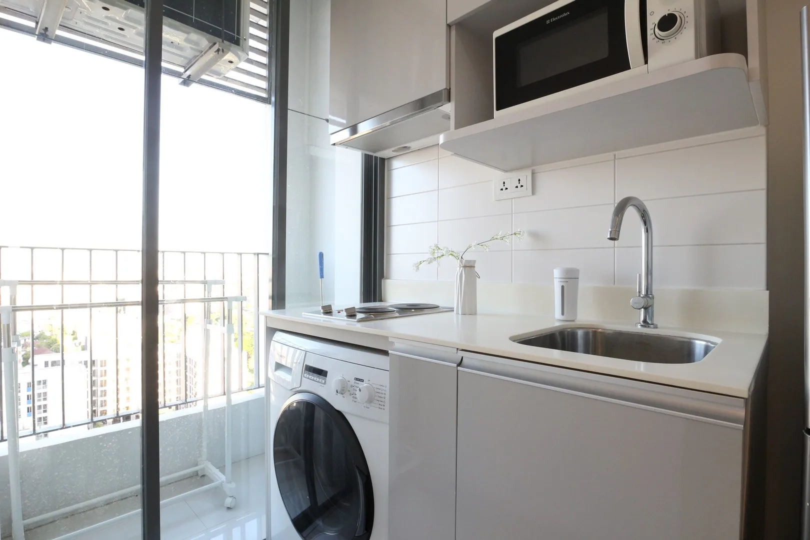 Property photos for Ideo Mobi Sukhumvit 81