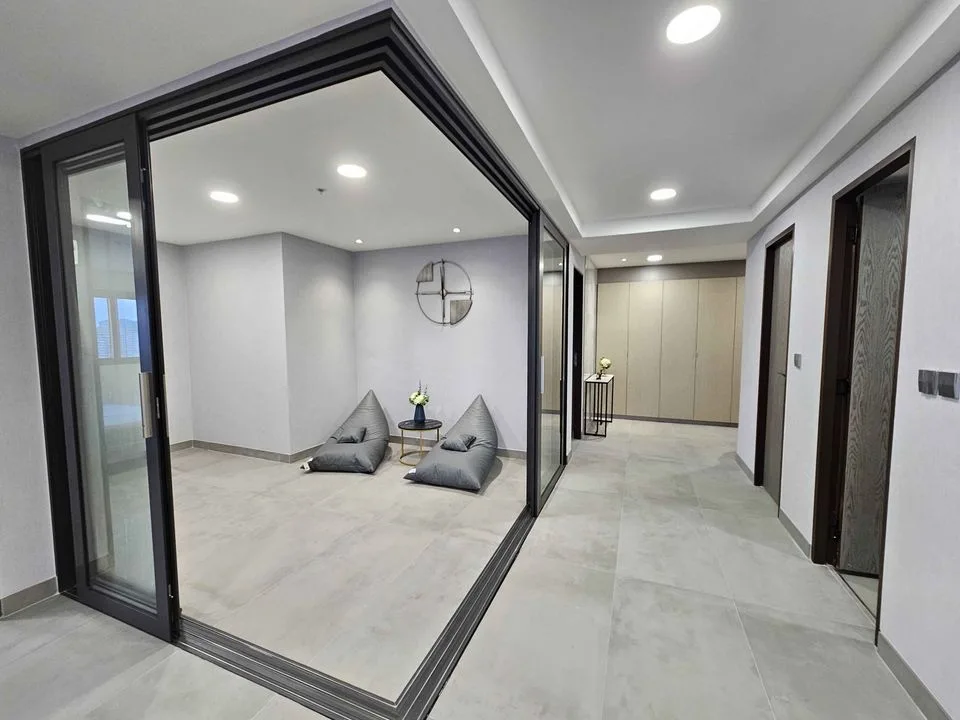 Property photos for The Waterford Diamond