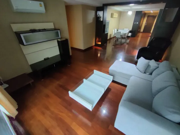 Property photos for Urbana Sukhumvit 15